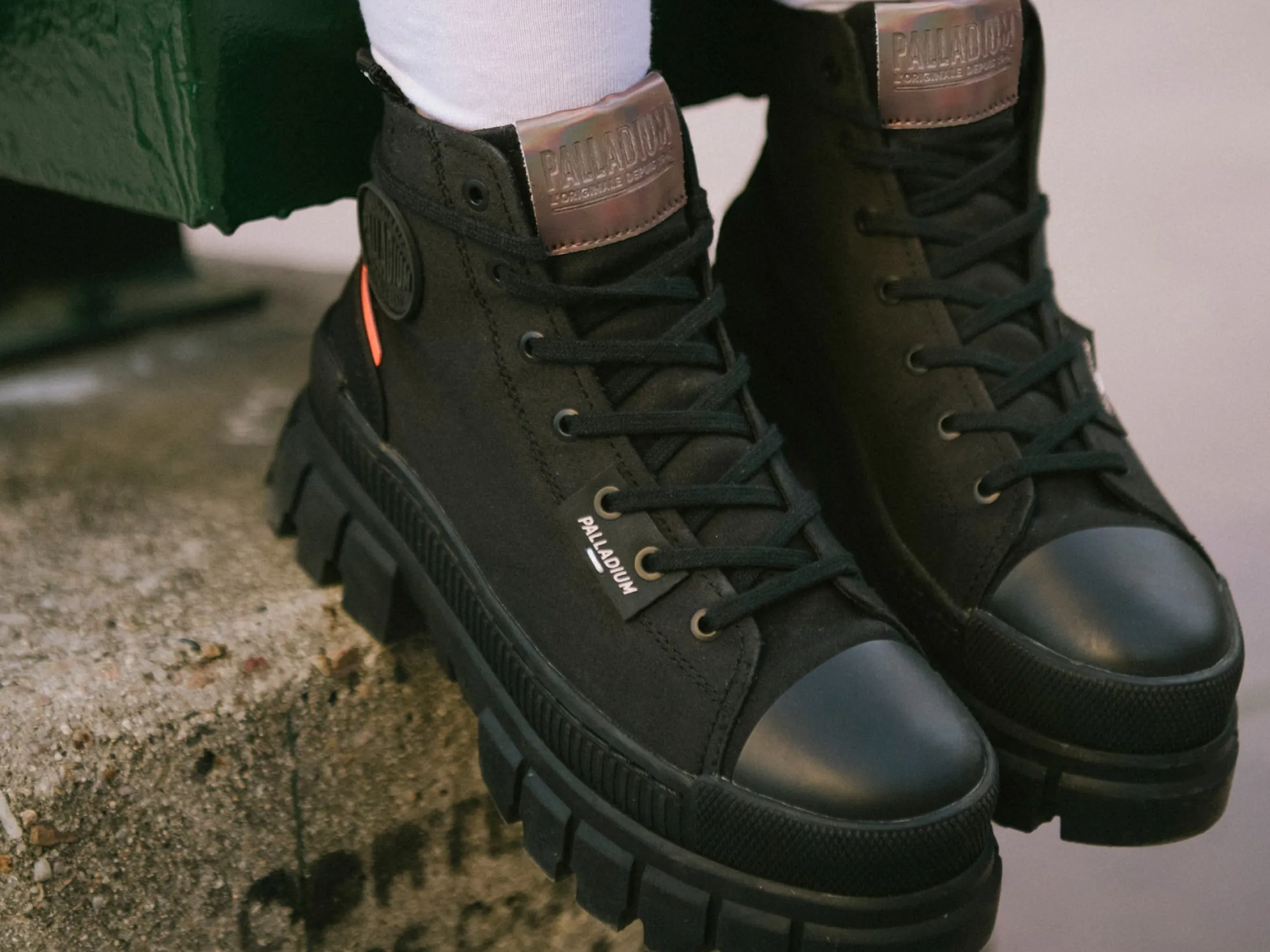 REVOLT HI TX